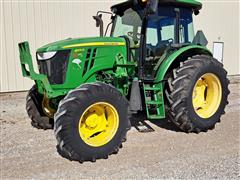 2015 John Deere 6105D MFWD Tractor 