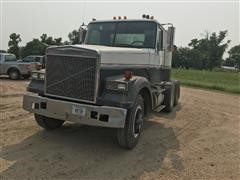 1987 White WCM64T T/A Truck Tractor 