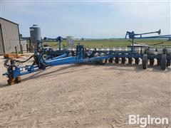 Kinze 3700 24R20 Planter 