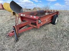 International 550 Manure Spreader 