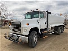 1997 Ford LT8000 T/A Water Truck 