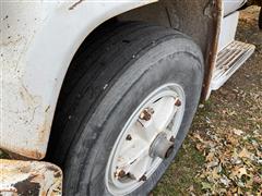 items/31df545b1196ee1192bd000d3ad43525/1975chevroletc60graintruck-14_c2a29cdbc19d4f7bb2cdee416b60c8c6.jpg