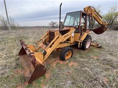 Case 480D 2WD Loader Backhoe 