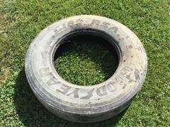 items/31fd5123bf33ed1197b00003fff934d4/recap29575r22.5tires_83c2c6f3c41441c681c1714f7e2a917e.jpg