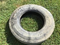 items/31fd5123bf33ed1197b00003fff934d4/recap29575r22.5tires_b2ab8930fd5342bb89d9a17262a63361.jpg