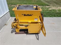 items/322948e39904ed11b5cf00155d72f54a/buffalo72000727kwikkrackerrollermill_f00f2123a09647dbabf6b5024491ba89.jpg