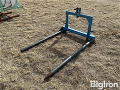 Bohnert 3-Pt Round Bale Fork 