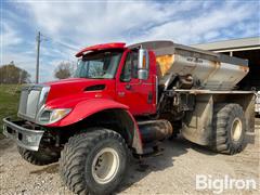 2007 International 7400 SFA 4x2 Floater Spreader 