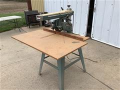 Black & Decker R1350 10" Radial Arm Saw 