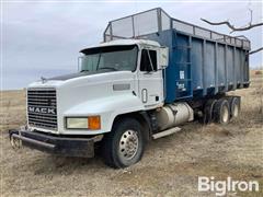 1995 Mack CH613 T/A Grain Truck 