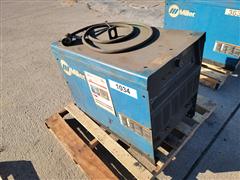 Miller Delta Weld 452 3 Phase Welder 