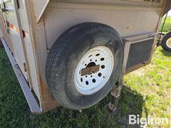 items/33077aaa413af011a2d97c1e52426054/2011-circle-d-6824gnst-t-a-gooseneck-trailer_570dfc026a794a9489a7ac1458565131.jpg