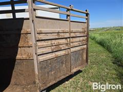 items/33077aaa413af011a2d97c1e52426054/2011-circle-d-6824gnst-t-a-gooseneck-trailer_b21e20d9b5e74a9e88305f2de7d030c4.jpg