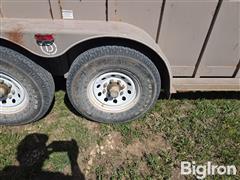 items/33077aaa413af011a2d97c1e52426054/2011-circle-d-6824gnst-t-a-gooseneck-trailer_c118673c415e4962ad9af32de3101fa4.jpg