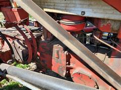 items/3332e172c9dfed11a81c00224890e11c/1961farmall5602wdtractorwfarmhandf11loader_8a3adad309a34165bf062124df4206e8.jpg