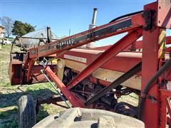 items/3332e172c9dfed11a81c00224890e11c/1961farmall5602wdtractorwfarmhandf11loader_9332f431b7b84c1682a05d576aa83ac0.jpg