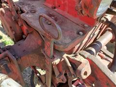 items/3332e172c9dfed11a81c00224890e11c/1961farmall5602wdtractorwfarmhandf11loader_aef72a13b7e341a3a5a1751053dc5f58.jpg