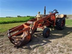 1968 Case 931 2WD Tractor W/Loader 
