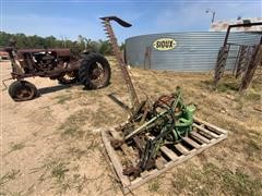 John Deere Mounted 7' Sickle Mower 