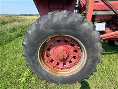 items/341bae907444ef11b4ad000d3acfdee0/international12062wdtractorwloader_50e494797c544e0bb724147b7a83265e.jpg