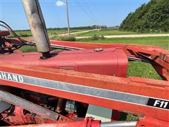 items/341bae907444ef11b4ad000d3acfdee0/international12062wdtractorwloader_581e5583677c47bb973eccfce346070f.jpg