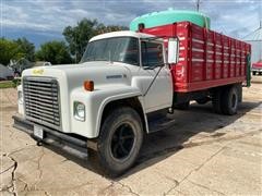 1974 International Loadstar 1600 S/A Grain/Water Truck 