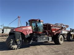 2011 Case IH Titan 3520 Floater Self-Propelled Fertilizer Spreader 