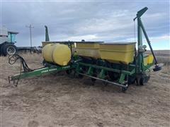 John Deere 7200 Planter 