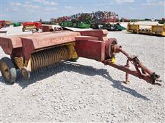 New Holland 273 Small Square Baler 