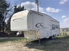 2003 NuWay HitchHiker II Fifth Wheel Camper 