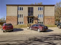 Apartment Complexes: 515 N. 13th and Lincoln St. Beatrice, NE