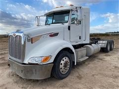 2009 Peterbilt 386 T/A Day Cab Truck Tractor 