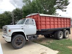 1979 Chevrolet C70 T/A Grain Truck 