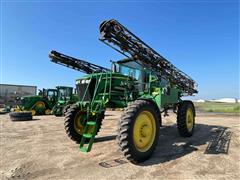 2007 John Deere 4830 Self-Propelled Sprayer 