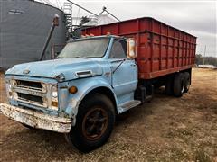 1967 Chevrolet C60 T/A Grain Truck 