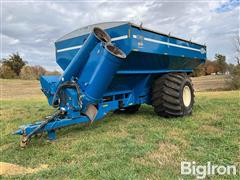 Kinze 1050 Grain Cart 