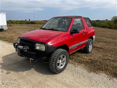 2003 Chevrolet Tracker 4x4 SUV 