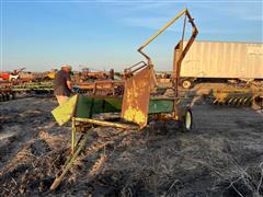 John Deere Pop-Up Baler Loader 