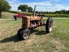1949 International H 2WD Tractor 