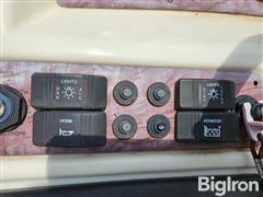 items/3775cc3d851b4ca99516b540433be30c/2005-bentley-200-cruise-pontoon-boat_fcba32dd21a04ddf9c0556ca93be1e20.jpg