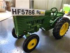 Ertl John Deere 1/16 Model M Die Cast Tractor 