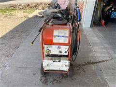 items/37b6e0a14dd8ec11b5cf00155d72f54a/alkota3182hotpressurewasher_995dc6ebf9bf4469b88d0e9396cc75a5.jpg