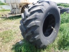 PowerMark L/S Rear Tractor 30.5x32 Bar Tire 