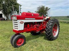 1961 Farmall 560 2WD Tractor 