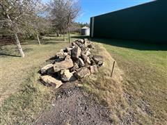 items/381955e69663ee11a81c6045bd4a636e/landscapingstones-2_6bc7c717538946dd959724801924a649.jpg