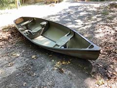 Johnson Outdoors 4-Person Canoe 