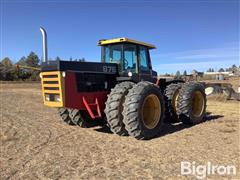 1985 Versatile 876 4WD Tractor 