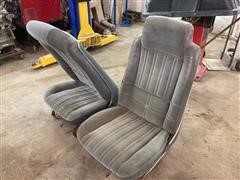 GMC Vehicle Seats 