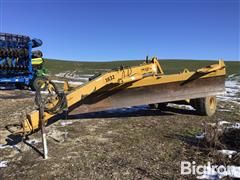 2010 Landoll ICON 1632 Pull-Type Grader 