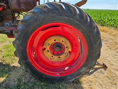 items/39089486852def11a296000d3ad41af2/1963farmallf-30narrowtread2wdtractor_1d6bfbc00e2d49ad805556426d32af29.jpg